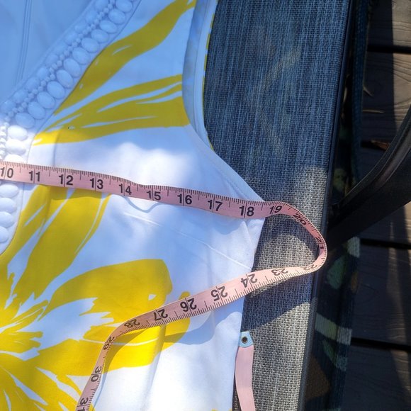 DRESS, Sandra Darren, EUC, size 12 - Picture 8 of 10